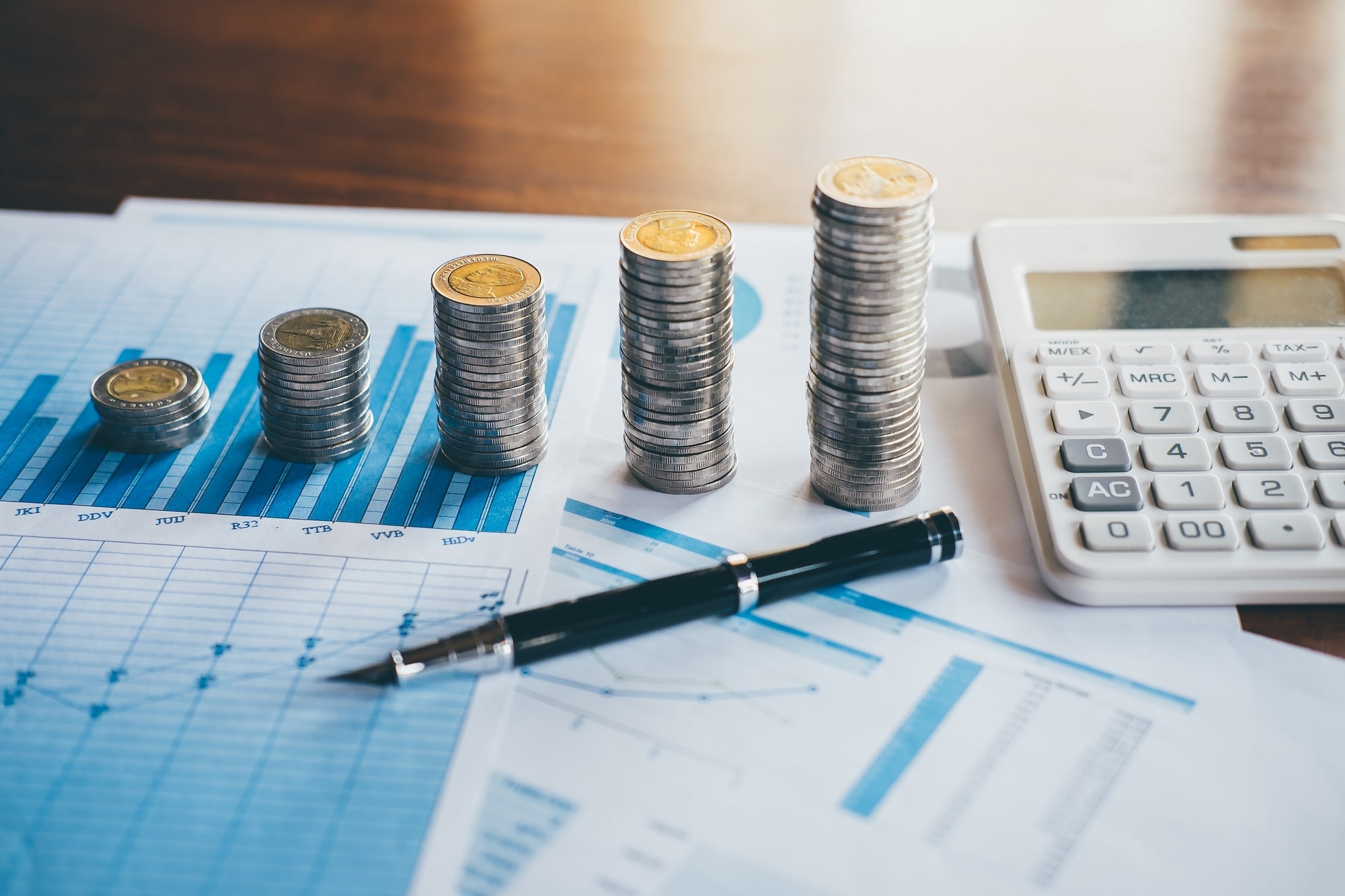 GE_Industries_Finance_business-finance-with-report-document-2022-11-17-15-26-46-utc-min